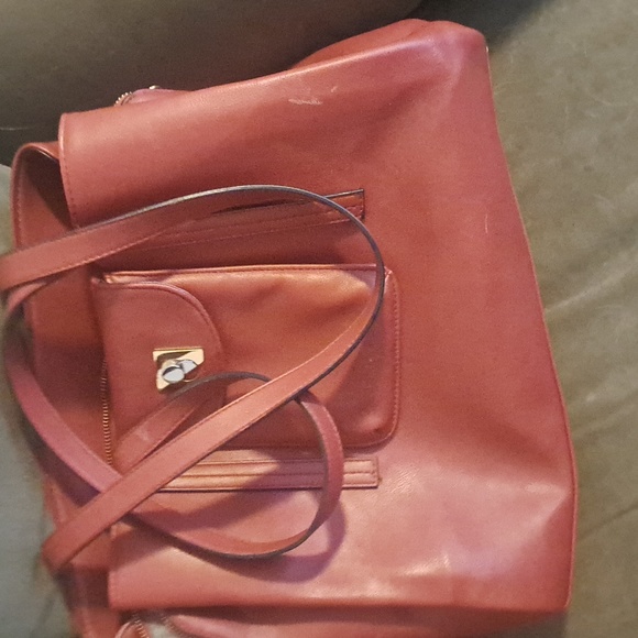 Tote - Picture 2 of 6